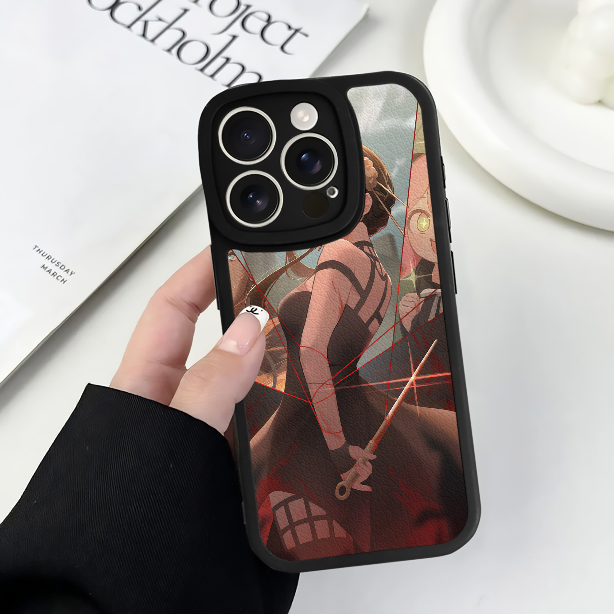 （画像用） SPY×FAMILY间谍家家酒 【iPhone 16シリーズ対応】シリコンスマホケース（レザー調） 材質：シリコン